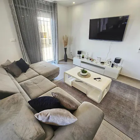 Deluxe In Villa Vodice