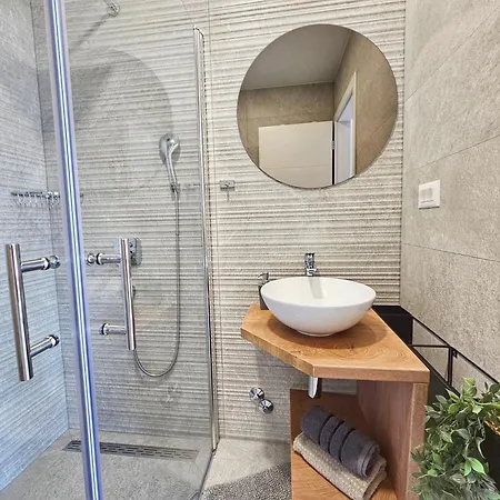 Vila Deluxe In Vodice